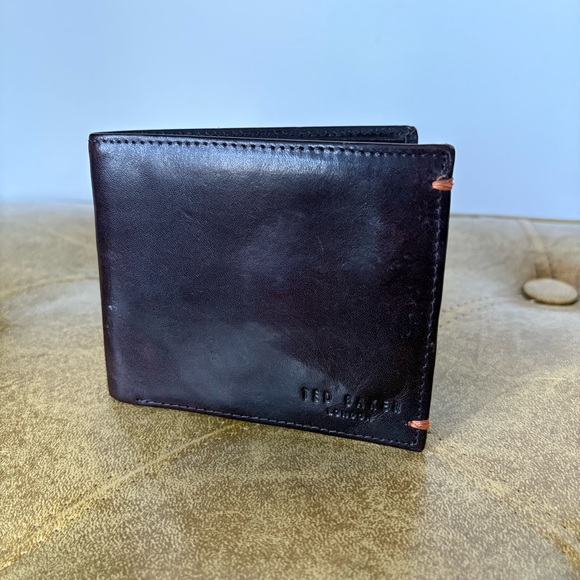 Ted Baker Other - Ted Baker London Men's Leather Bifold Wallet - Brown Paisley Lining